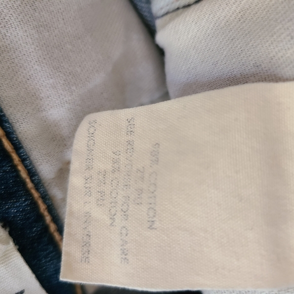 Elizabeth and James Textile Ozzy Distressed Jeans Size 26 - Picture 10 of 11